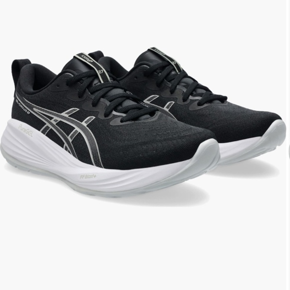 ASICS cumulus 27  Black and White Athletic Sneakers 7.5